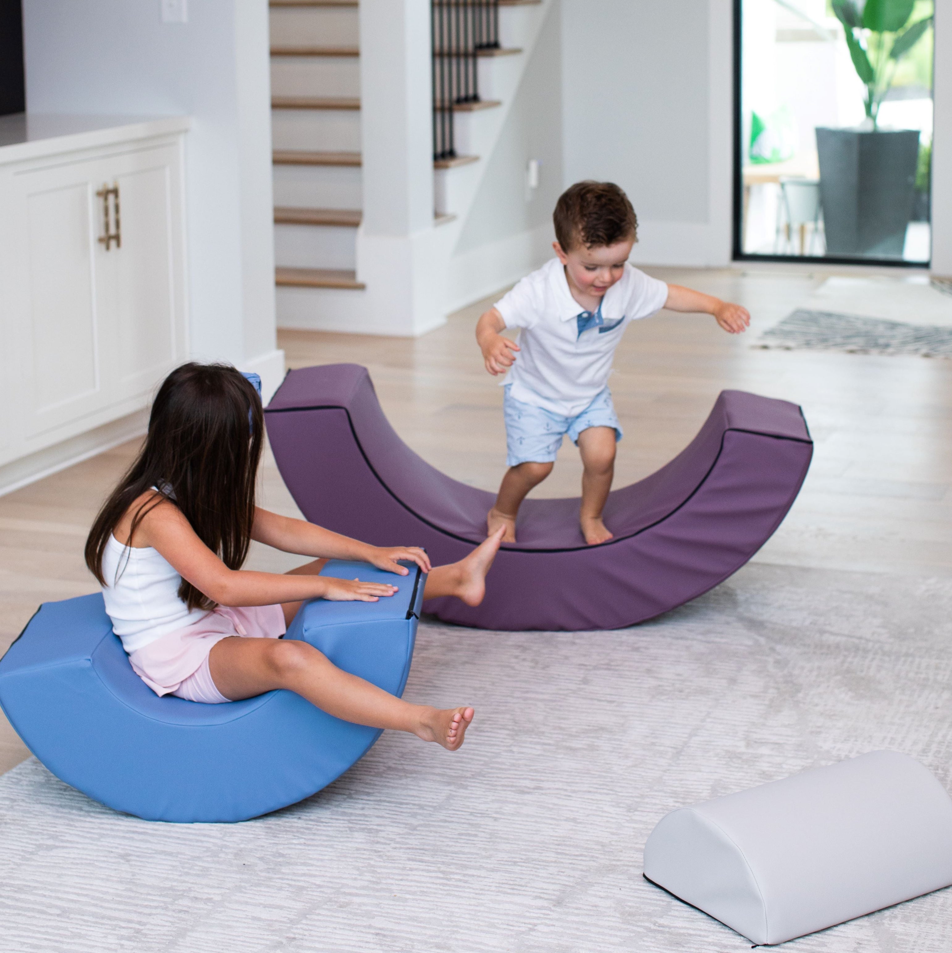 Kids balancing on Foamnasium Bridges in bohemian, erie, Auster